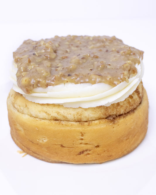 Jumbo Caramel Pecan Cinnamon Roll
